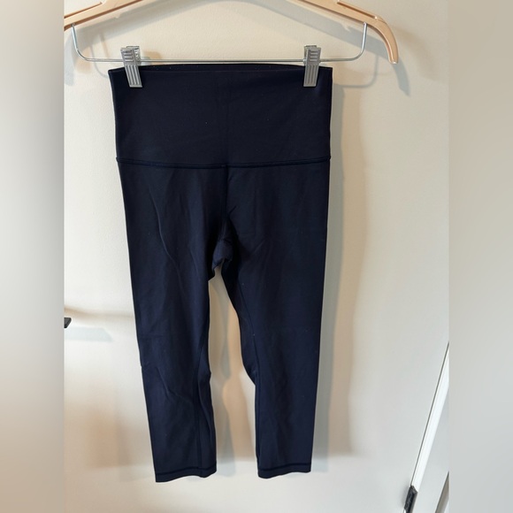 Lululemon Wunder Under Crop Navy Luon Leggings - Picture 1 of 3